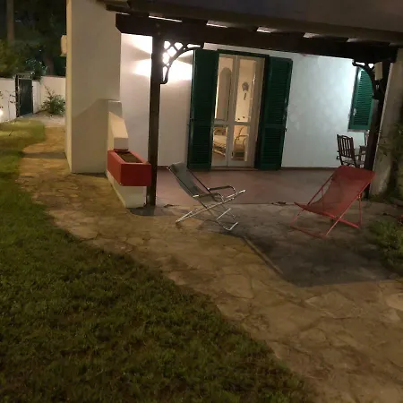Baia Di Сasa de vacaciones *