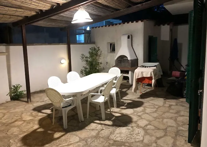 Baia Di Holiday home